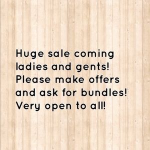 HUGE SALE! LOTS OF GOOD CLOTHES AND ACCESSORIES!